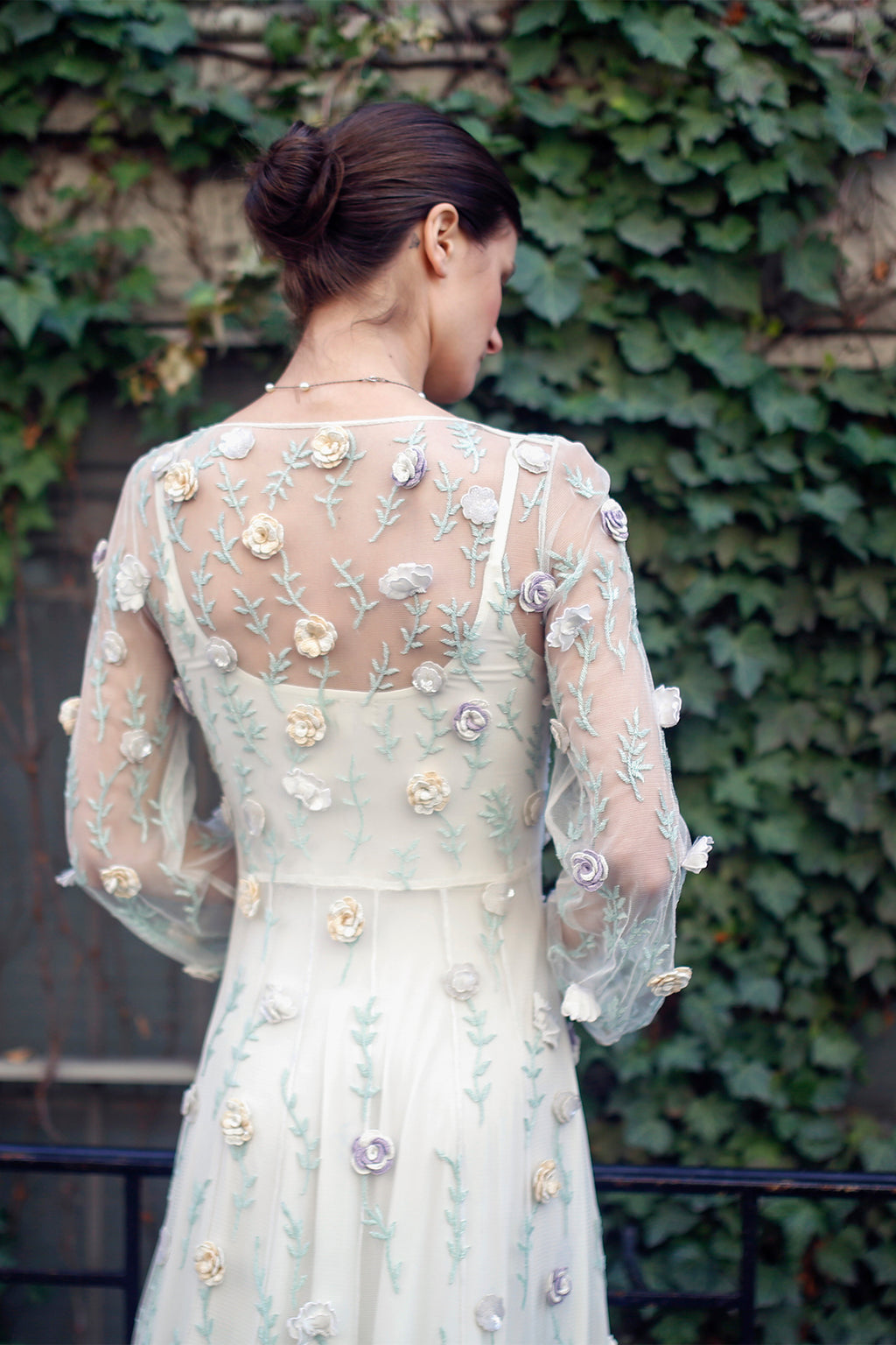 Rosalind – 3D Floral Appliqués Tulle Gown
